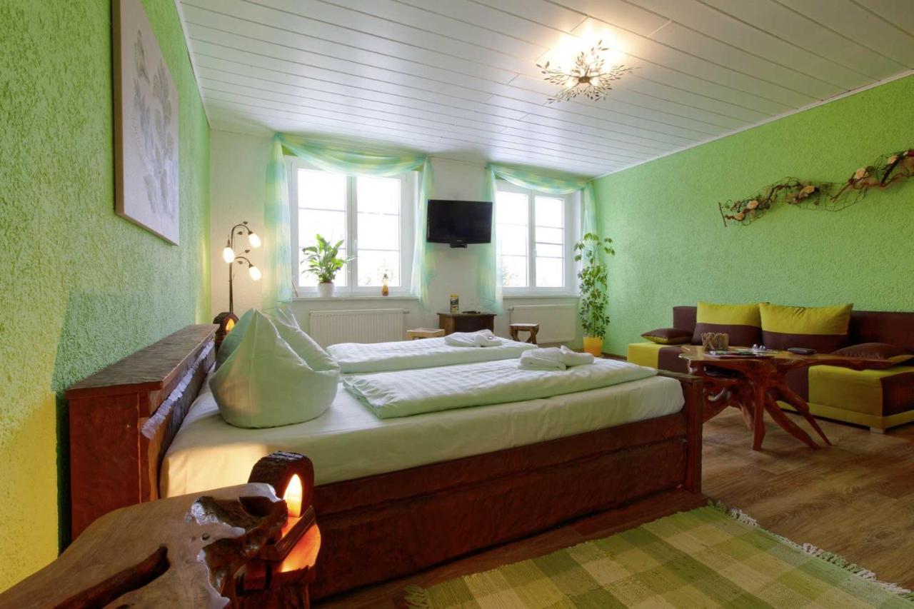 Kraeuterbaude Hotel Saupsdorf Bagian luar foto