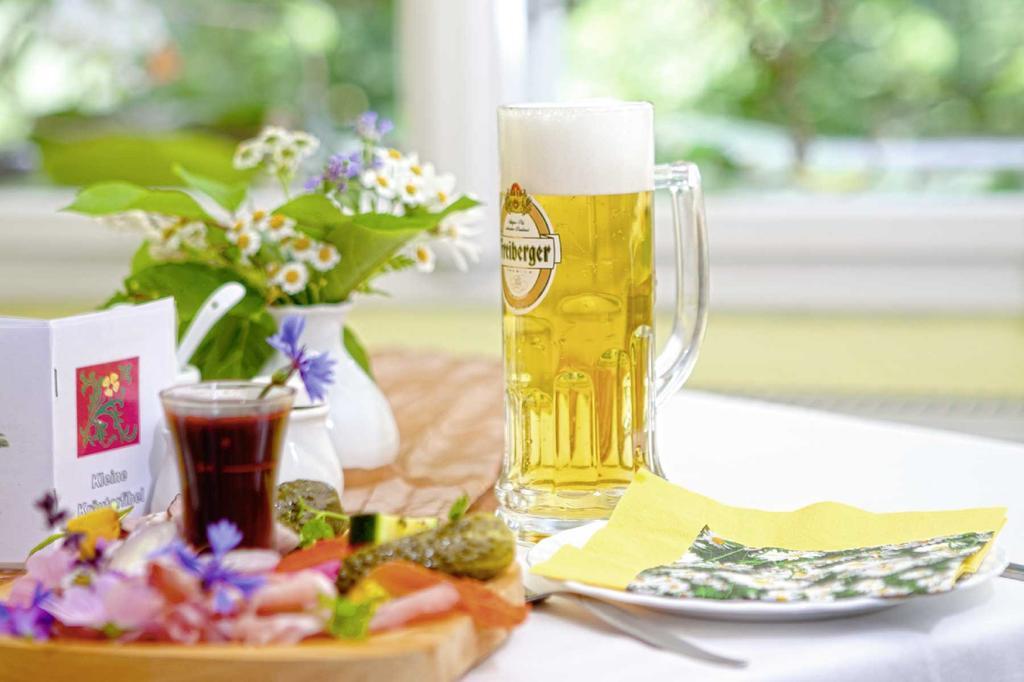Kraeuterbaude Hotel Saupsdorf Bagian luar foto